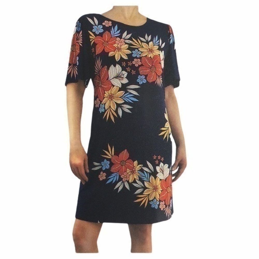 ALEXANDRA + OAK Navy blue Floral shift dress
